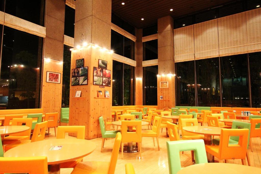 Kanazawa Kokusai Hotel Exterior photo